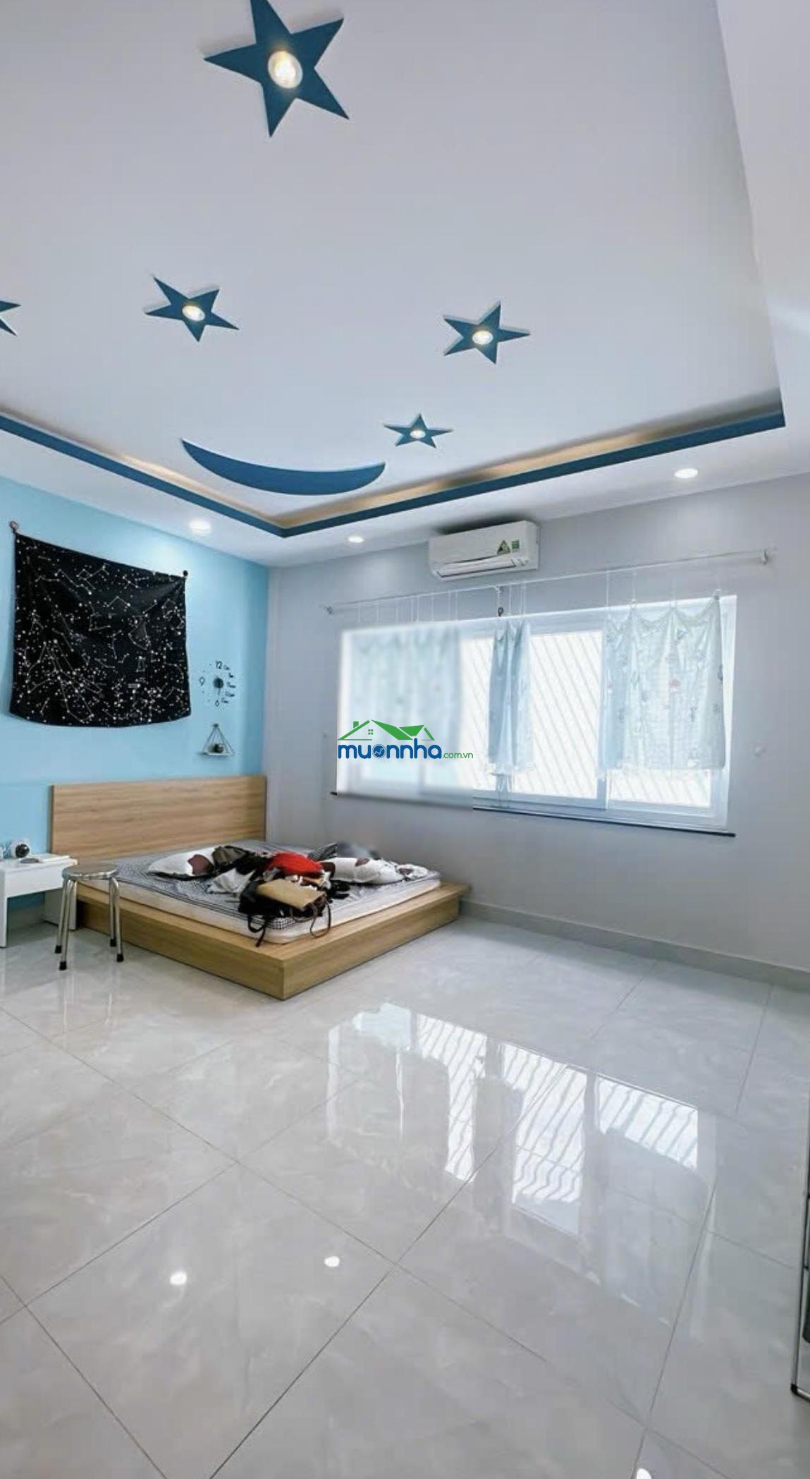 Nhà cực đẹp 5 phòng ở ngay - ngang 5m dài 18m vuông vức - 3