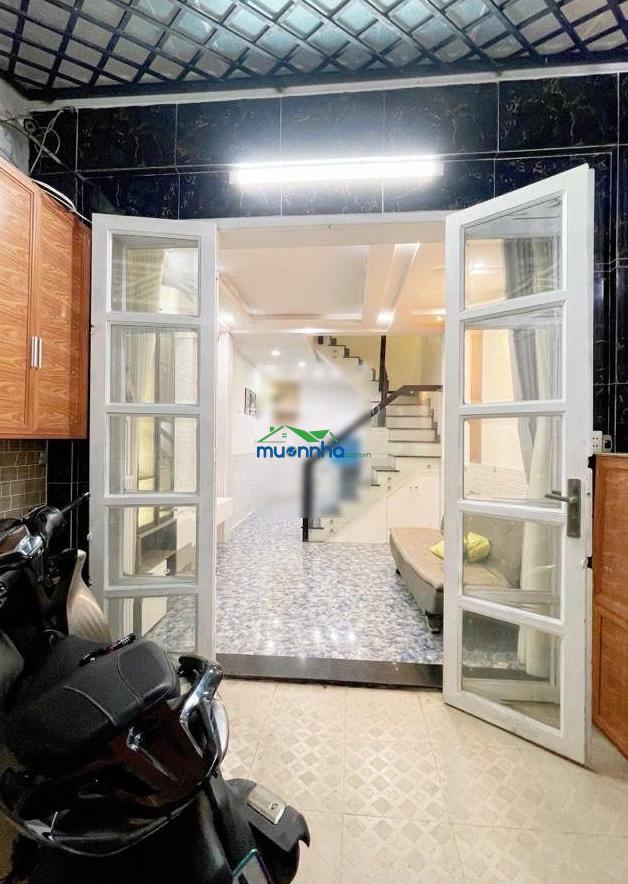 Phan văn trị - bình thạnh - nhà mới 4 tầng - sát mặt tiền - 5pn - sân xe - sân thượng - chỉ hơn 6t - 3