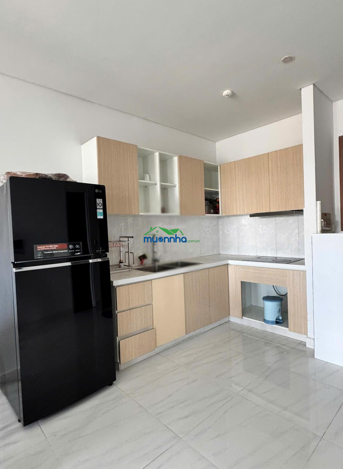 Cho thuê căn 2 phòng ngủ đầy đủ nội thất tại chung cư d-vela chỉ 10 triệu/tháng