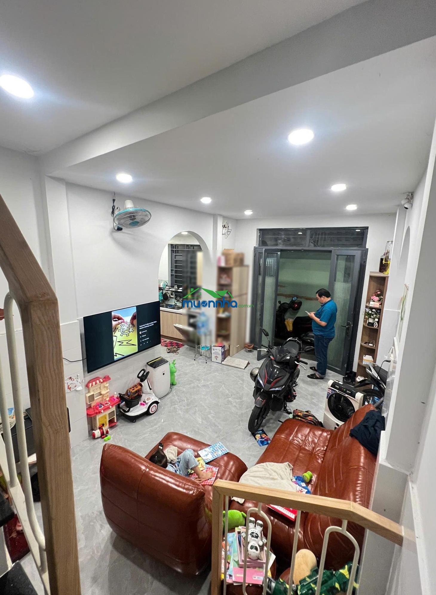 Bán nhà chính chủ gửi 597// đ.quang trung, p.11, q.gò vấp 4,4 tỷ/ 48m2 1 trệt 2 lầu + st - 4