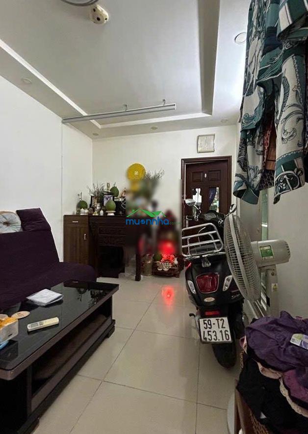 Quận 1, trần đình xu - giá: 8,3 tỷ - dt: 4x13m, công nhận 30m2 - 2pn 3wc - lô góc 2 mặt tiền hẻm - 4