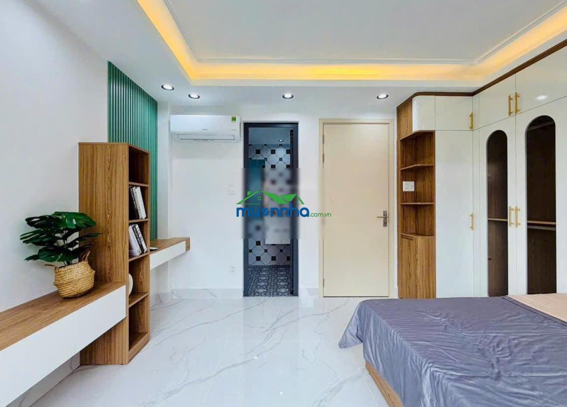 Ngộp bán gấp nhà hẻm 8m đông hồ, lý thường kiệt, cmt8, lạc long quân, dt 6x12m 3 tầng 7.98 tỷ tl