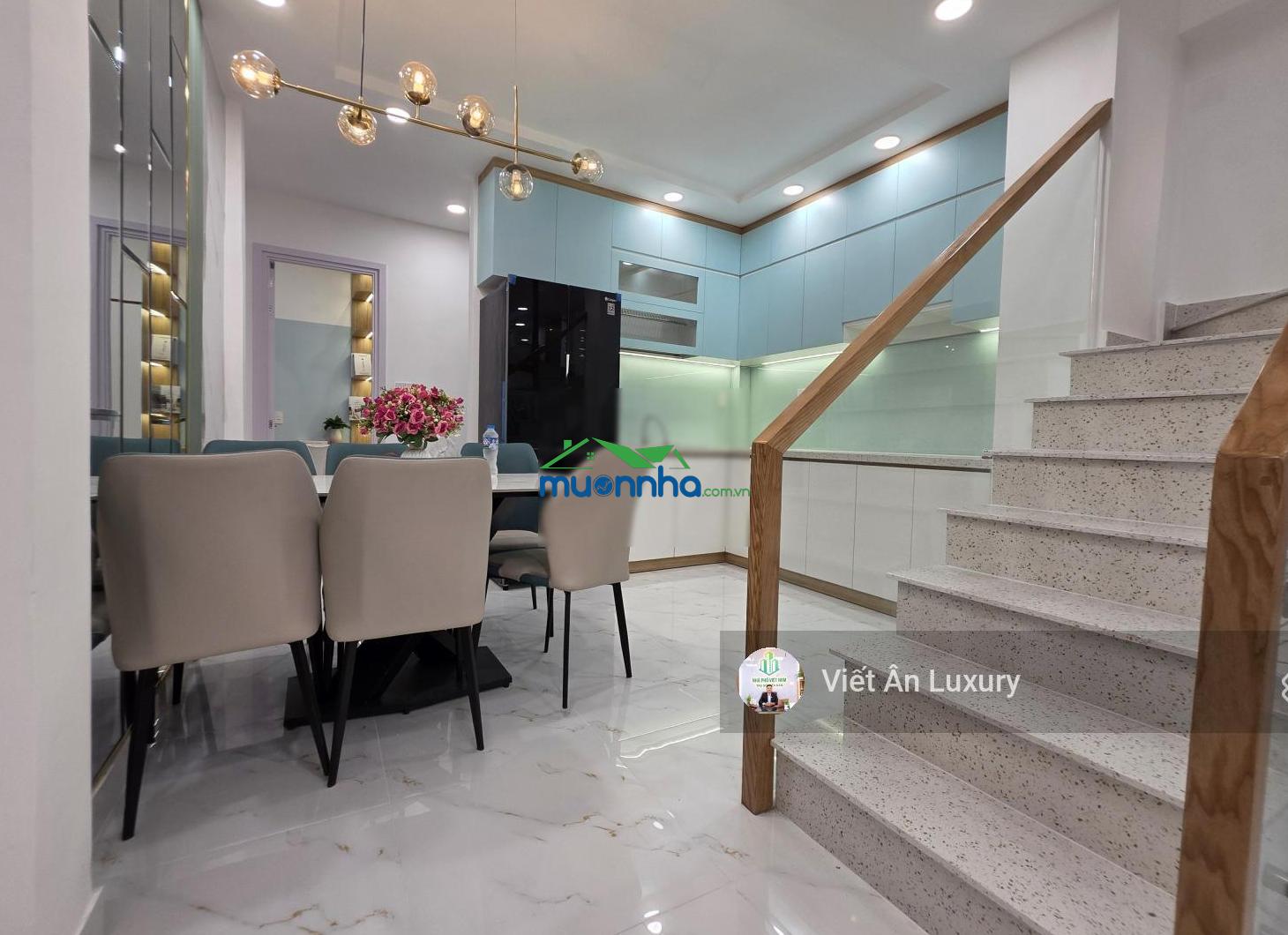 Chính chủ gửi bán nhà 2 mặt tiền hxh đường thích quảng đức, phú nhuận - 55m2 - 3pn thoáng. full nt - 3