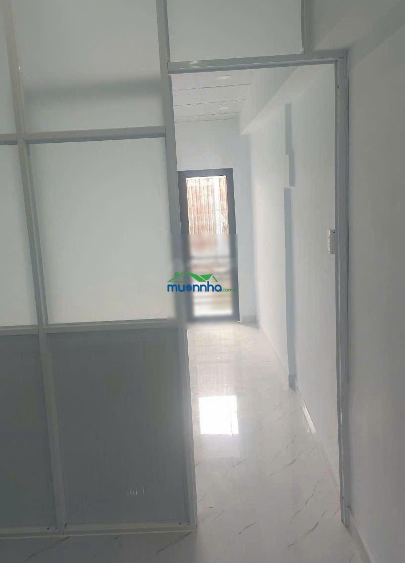 Bán nhà đường chuyên dùng 9, phú thuận, quận 7, dt: 2,5m nở hậu 4mx20m, 3pn. giá: 3,1 tỷ - 2