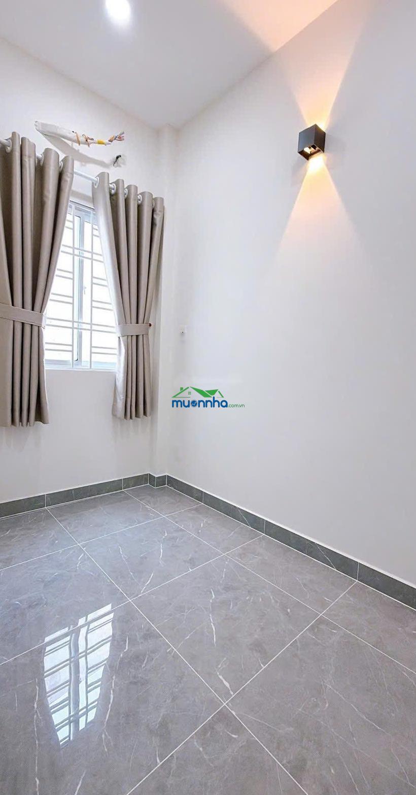 Bán nhà đẹp 4 tầng vào ở ngay. hẻm ba gác thông thoáng. - 4