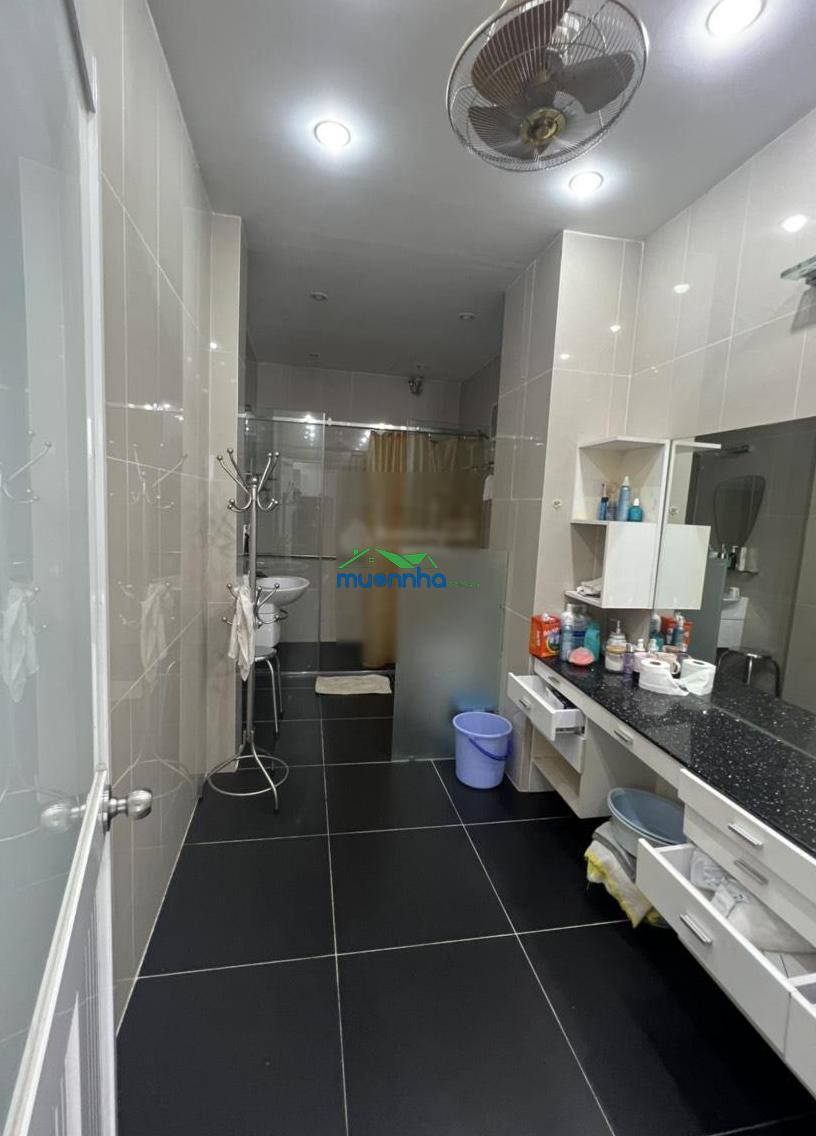 Bán nhà chính chủ hẻm xe hơi vào nhà 166/thích quảng đức, p4, phú nhuận. ngang 6,5 x 15,8, nhà xây - 2