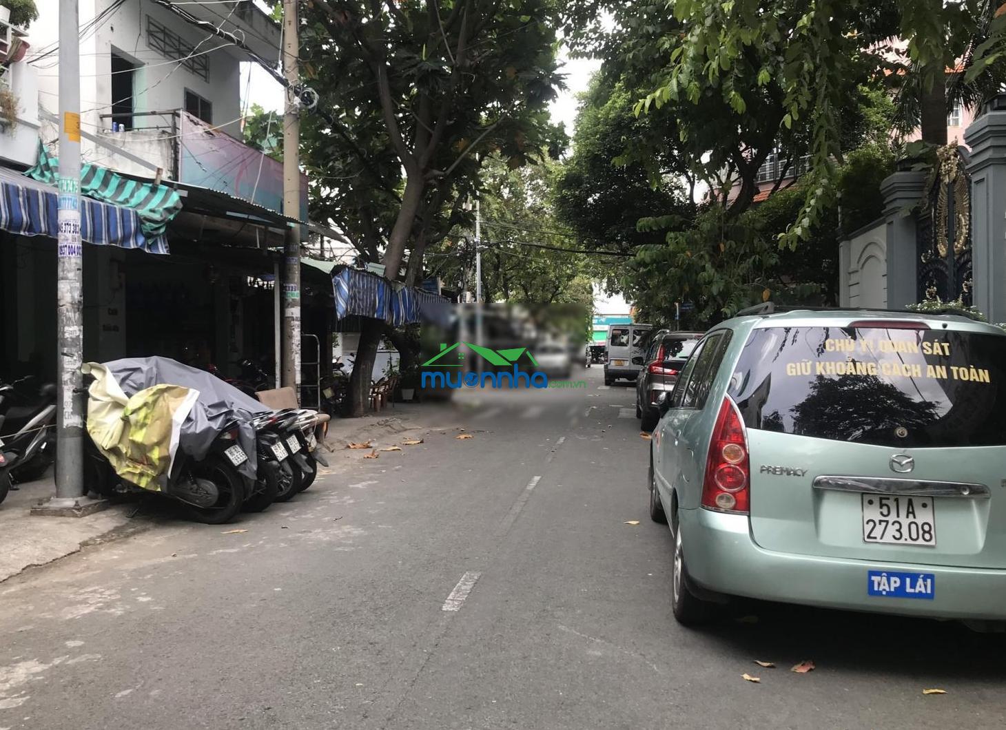 Bán nhà hẻm 10m lý thánh tông, 4.7x21m, cấp 4, giá 10.8 tỷ tl