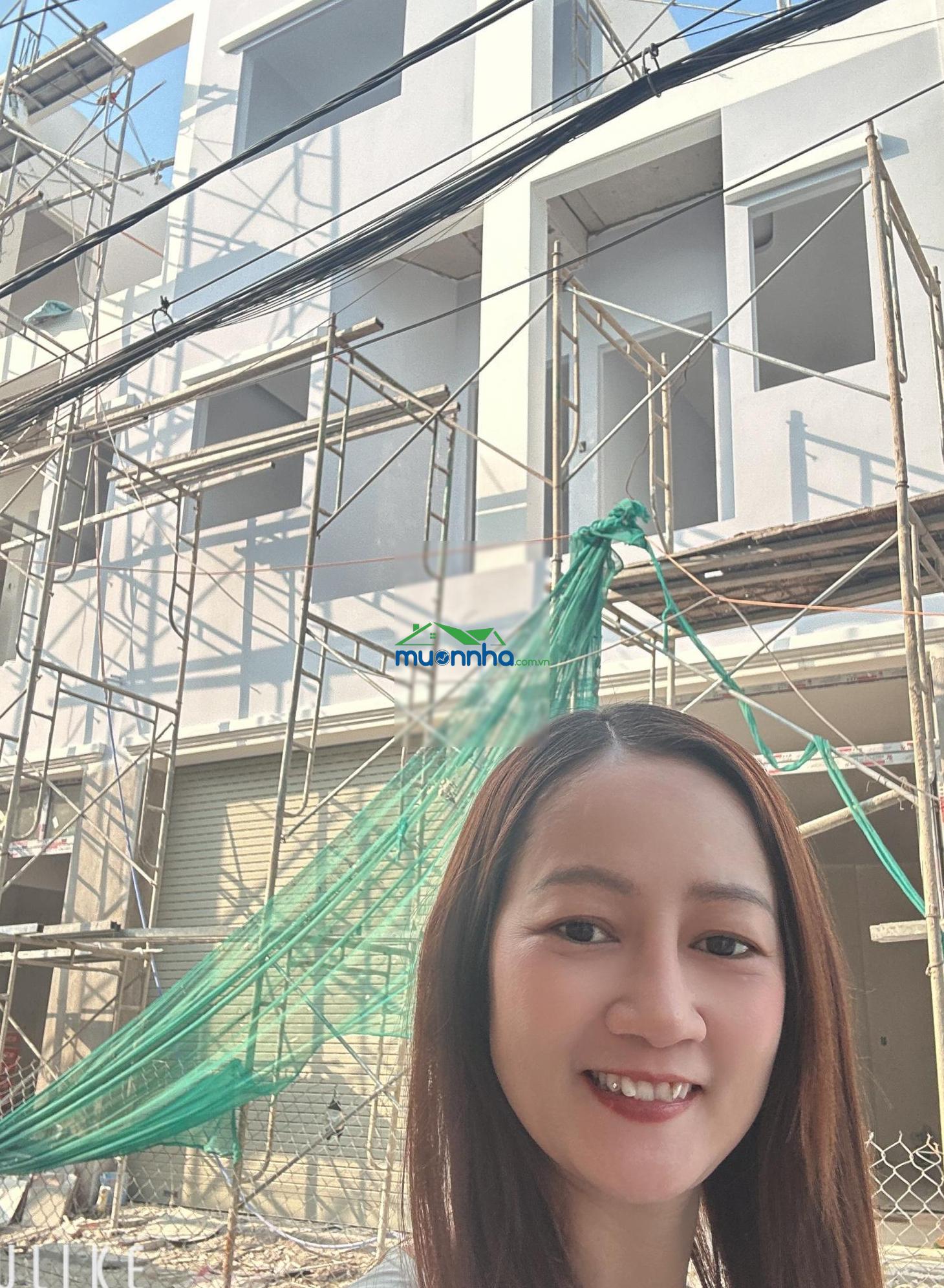 (49) nhà đẹp mới xây 3 pn - sát mặt tiền - thạnh xuân 22 q12 - thuận tiện về gò vấp - 5,99 tỉ