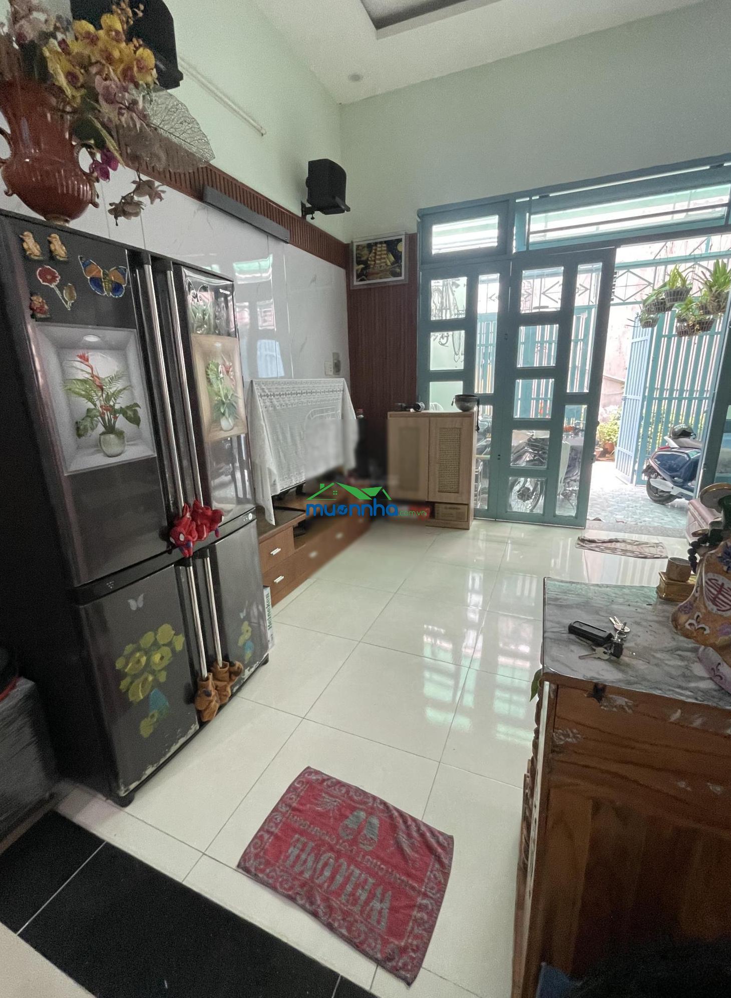 Cần tiền kinh doanh bán gấp nhà cấp 4 ngang 5.3m x 21m giá tốt quận 12 giá nhỉnh 5.6 tỷ còn tl