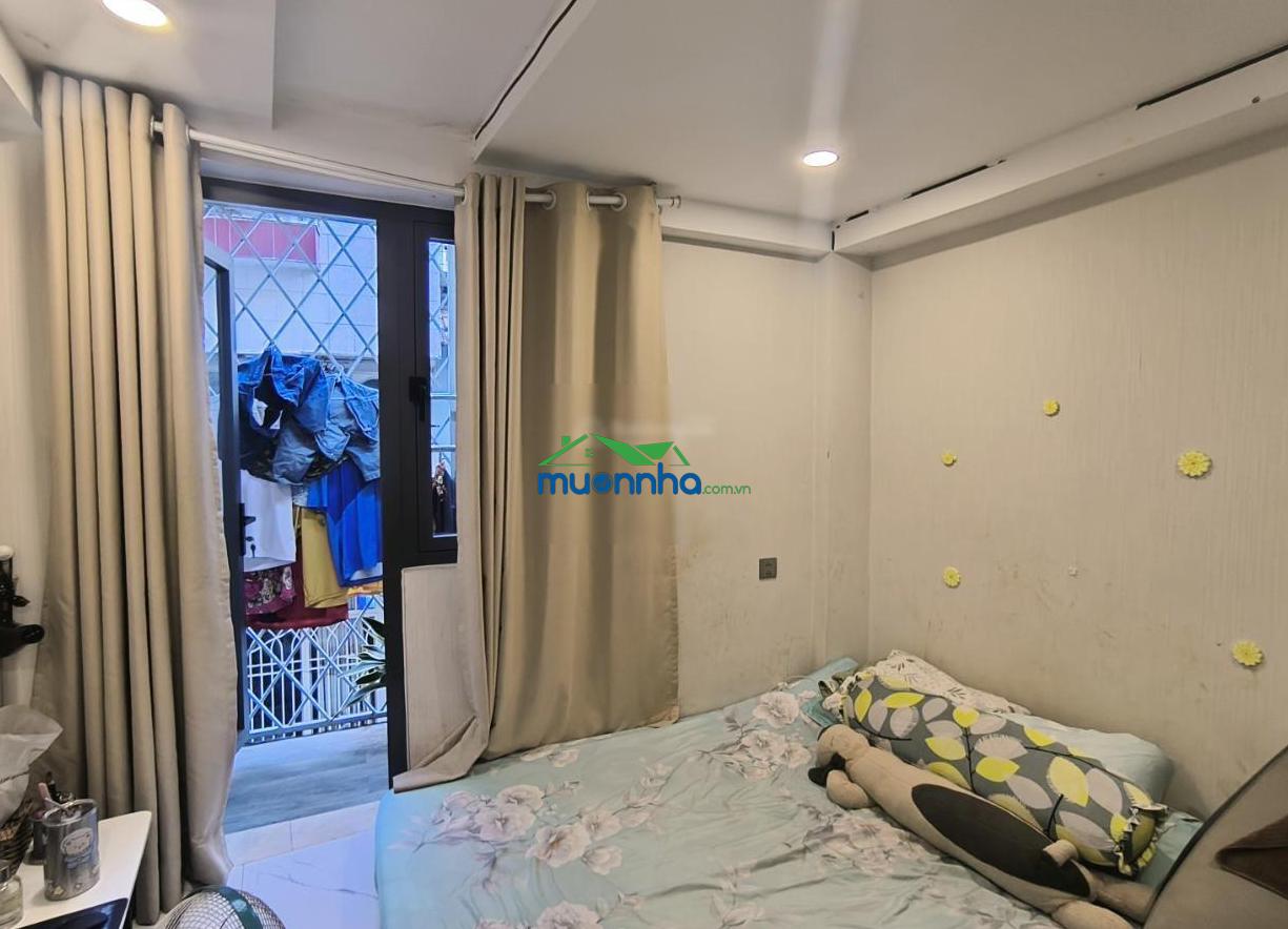 Nhà đẹp - 2 mặt hẻm - lê văn sỹ - q3 hẻm xe tải có dòng tiền - ba tầng - giá 8 tỷ - mt04