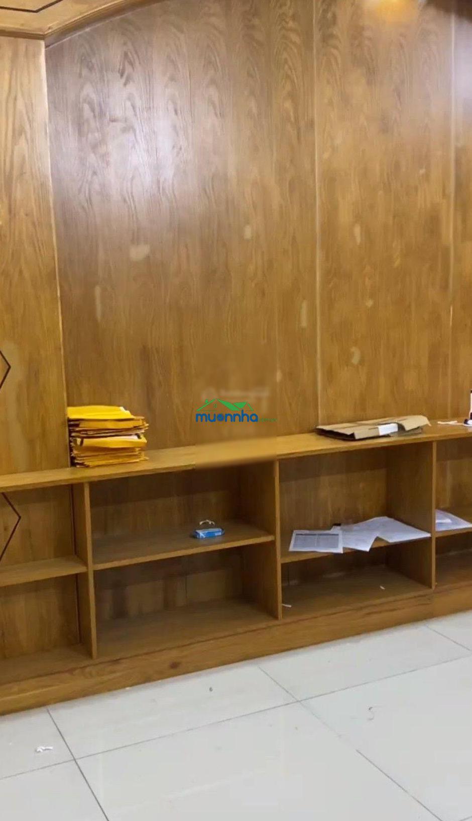 Bán siêu phẩm đẹp lung linh. lô góc 2 mặt tiền hẻm, xe hơi tránh hàng hiếm, dt khủng 104m² - 2