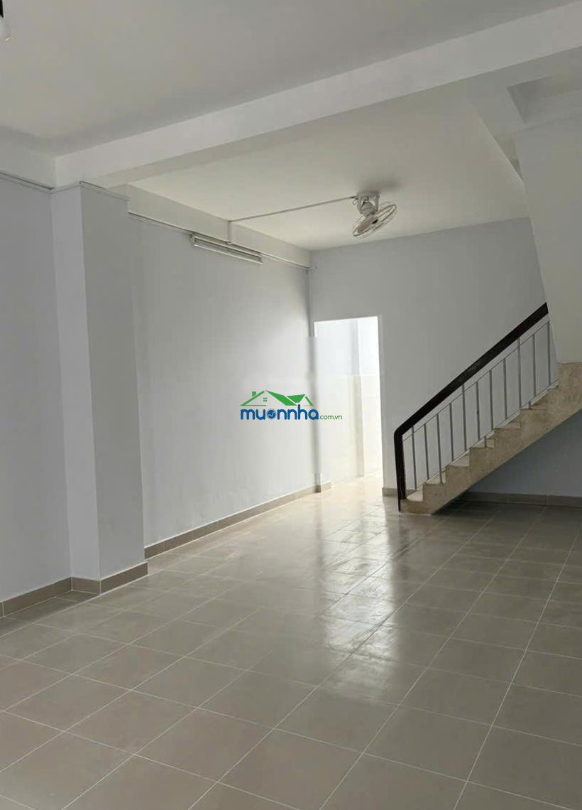 Chính chủ bán nhà hẻm xe hơi đào duy anh phú nhuận - mặt tiền 4.4m - ở ngay + dòng tiền 20tr/tháng - 2