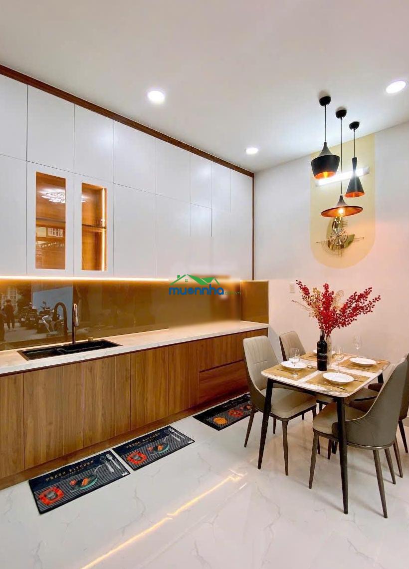 Bán nhà dtsd 60m² 4 tỷ 3 gần nguyễn văn công