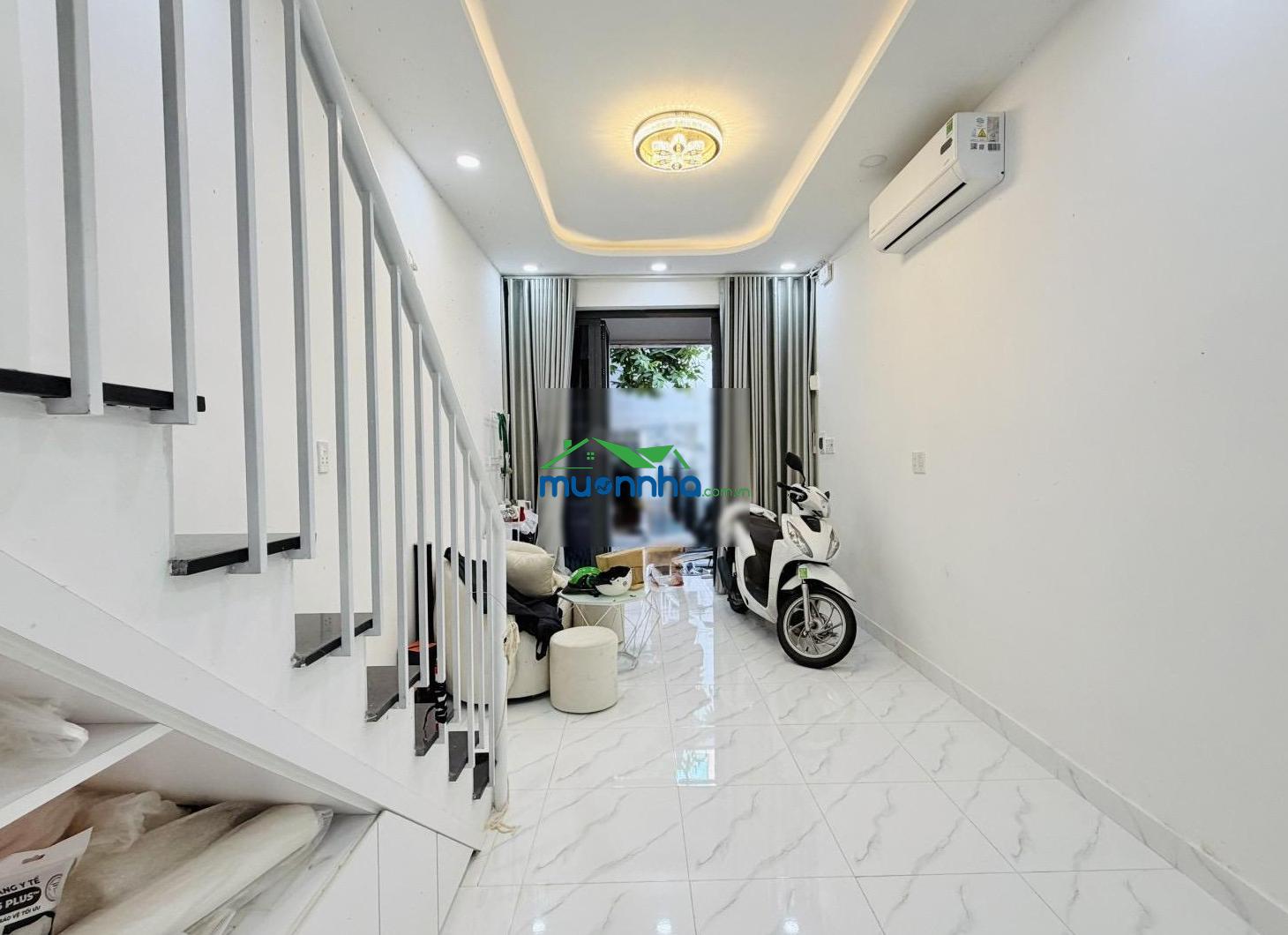 Nhà hxh 7 chỗ huỳnh văn bánh, phú nhuận - 30m2 - 2 tầng - chỉ 6.4 tỷ