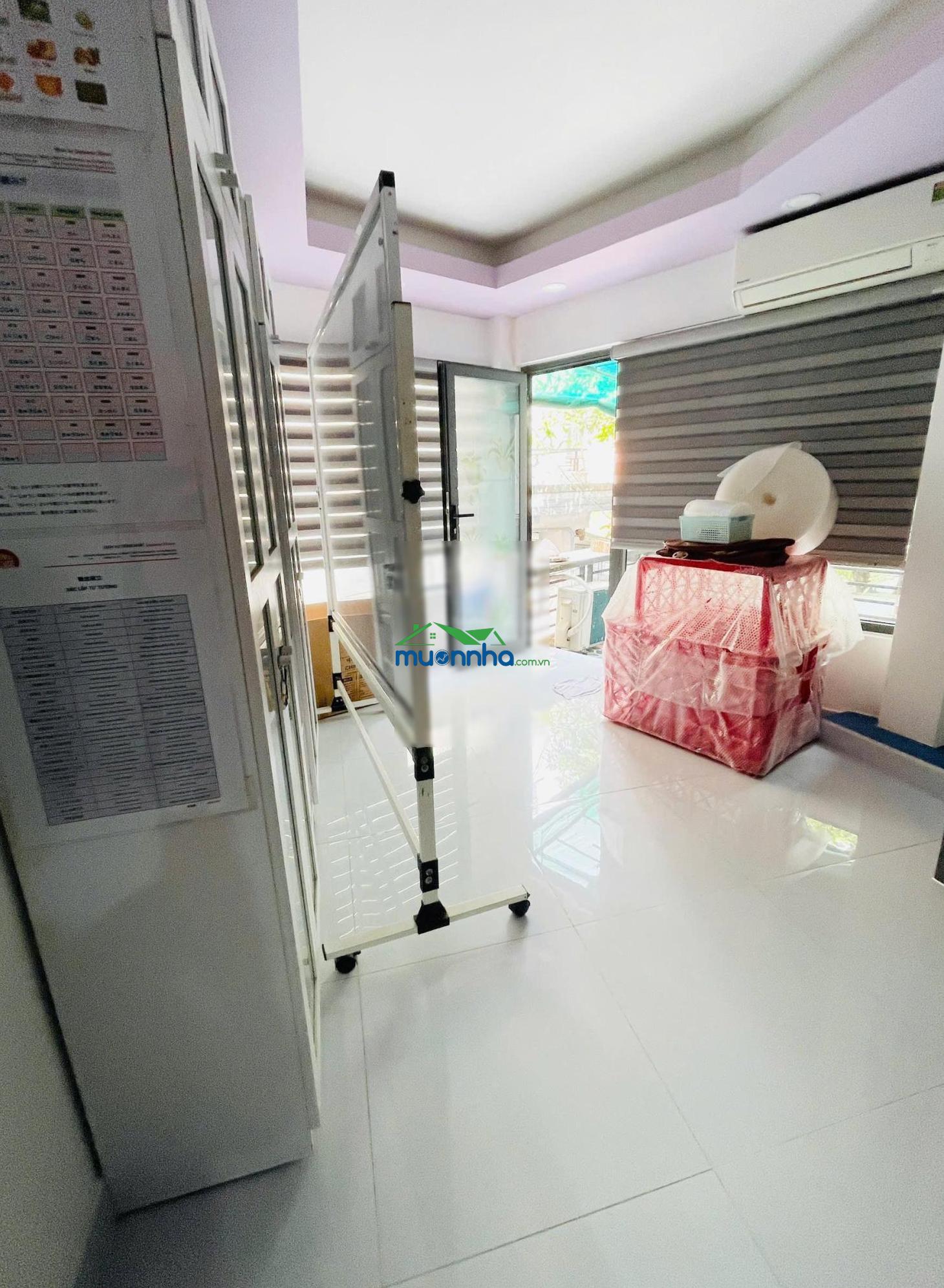 Hoàng hoa thám - 36m2 - 5 tầng btct - 6pn - hẻm 4m thông thoáng - nhà mới ở ngay - 3