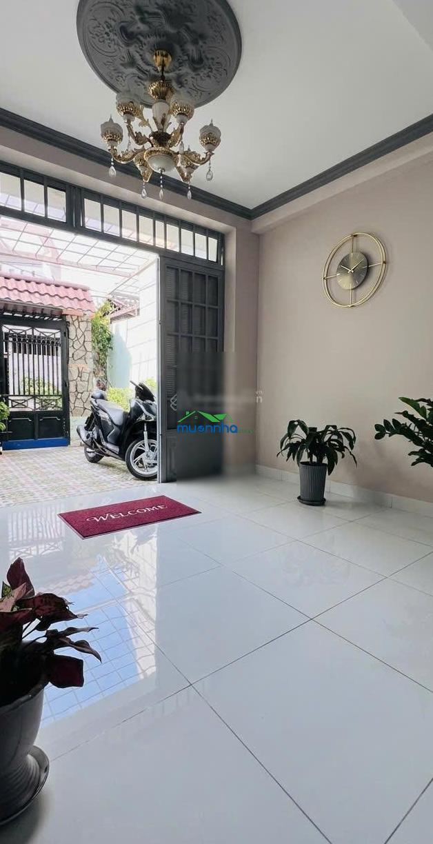Nhà mới 3 tầng- ngang 5m nở hậu 6m- shr- hxh 4m chỉ 1 xẹt- kdc nam long quận 7- hợp an cư- 6 tỷ hơn - 3
