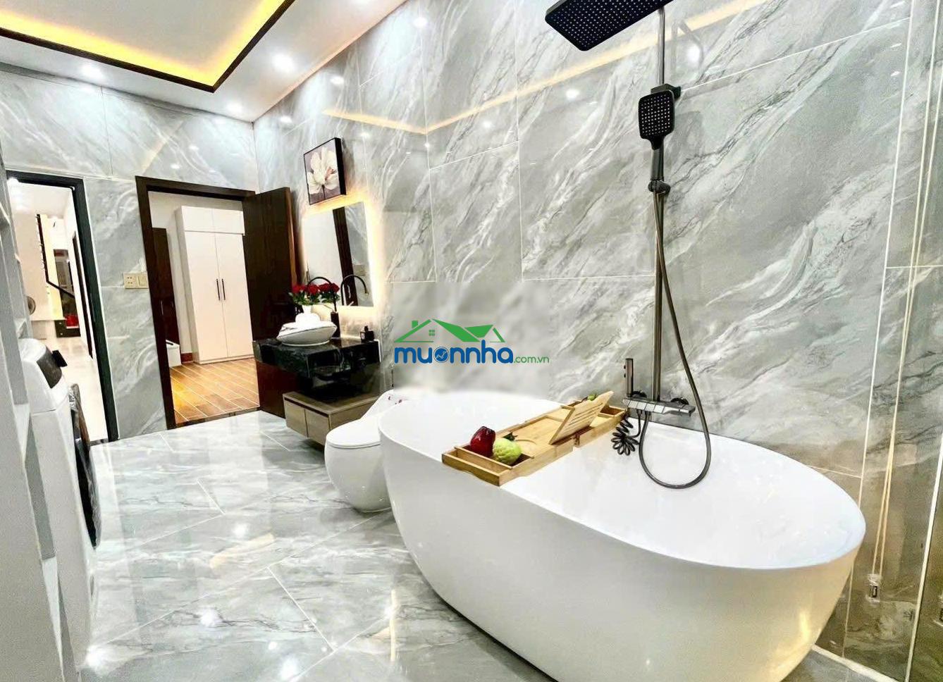 Bán nhà riêng tại trường sơn, p. hoà hưng, quận 10, 73 m2, view đẹp, uy tín, sổ hồng riêng