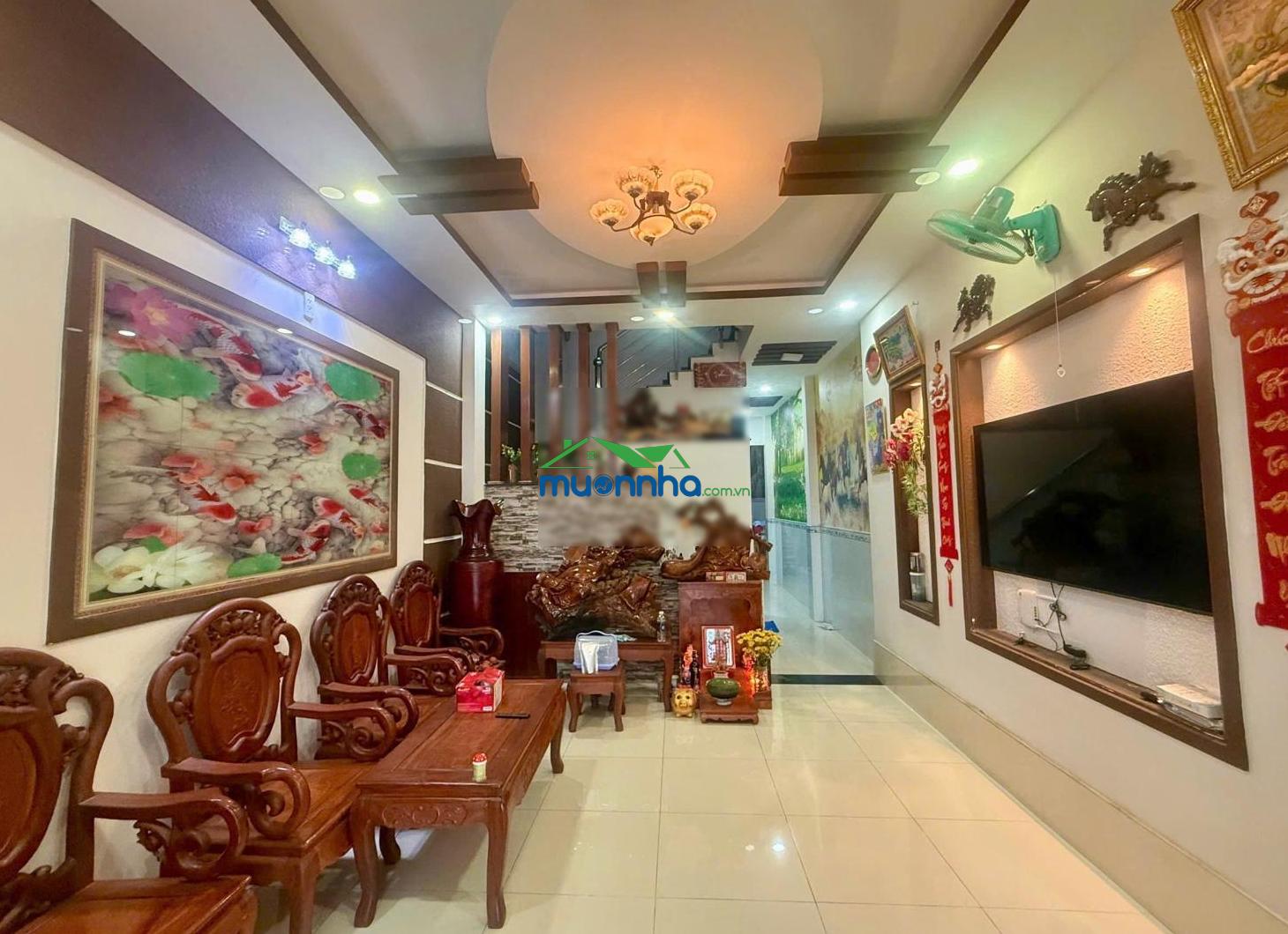 Chủ giảm 250tr còn 7.3 tỷ - 3 tầng ngay lò lu & lã xuân oai - đường xe hơi thông tứ hướng