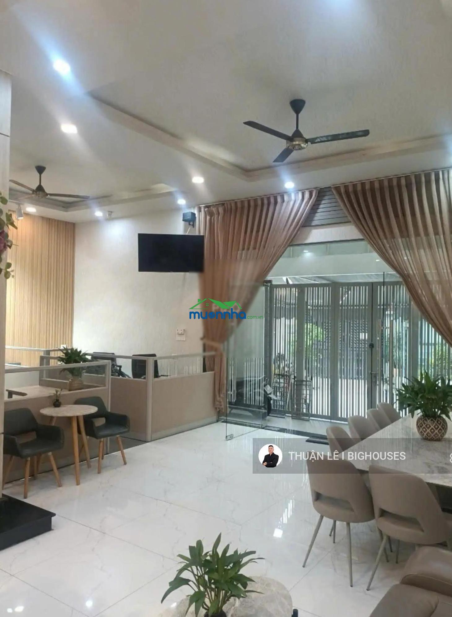 Villa phố! ngang 9,5 x 15m. dts ~ 400m². hẻm sang 10m, đường mai thị lựu, quận 1, 4 tầng/thang máy