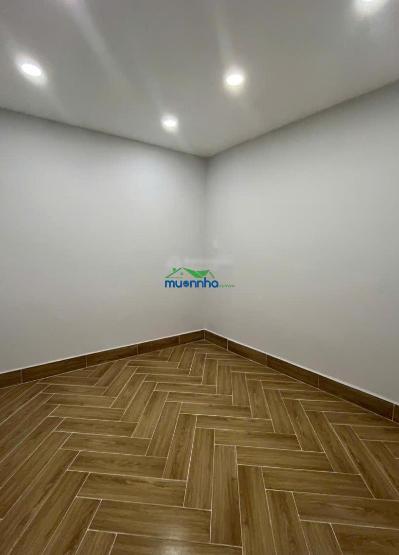 Nhà hẻm gần mt bà hạt, dt 3.25x13.8m. cn 41.9m2 (sân riêng 3.25x1m) trệt + lầu + lửng bt, giá 5.1tỷ - 3