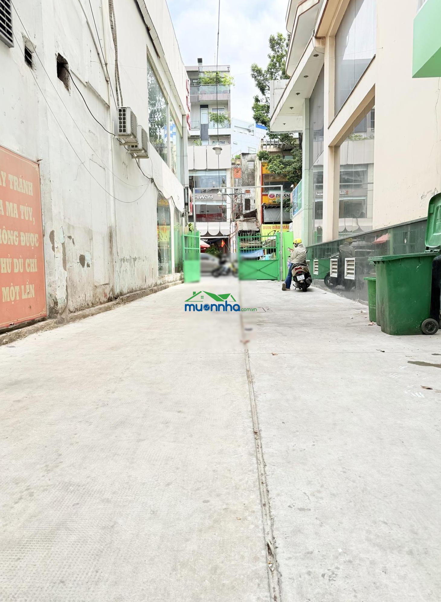 Hẻm 4m sát mặt tiền lý chính thắng, q3. (5.5m x 8m, nở hậu 6.5m). 5 tầng. giá 9.8 tỷ tl