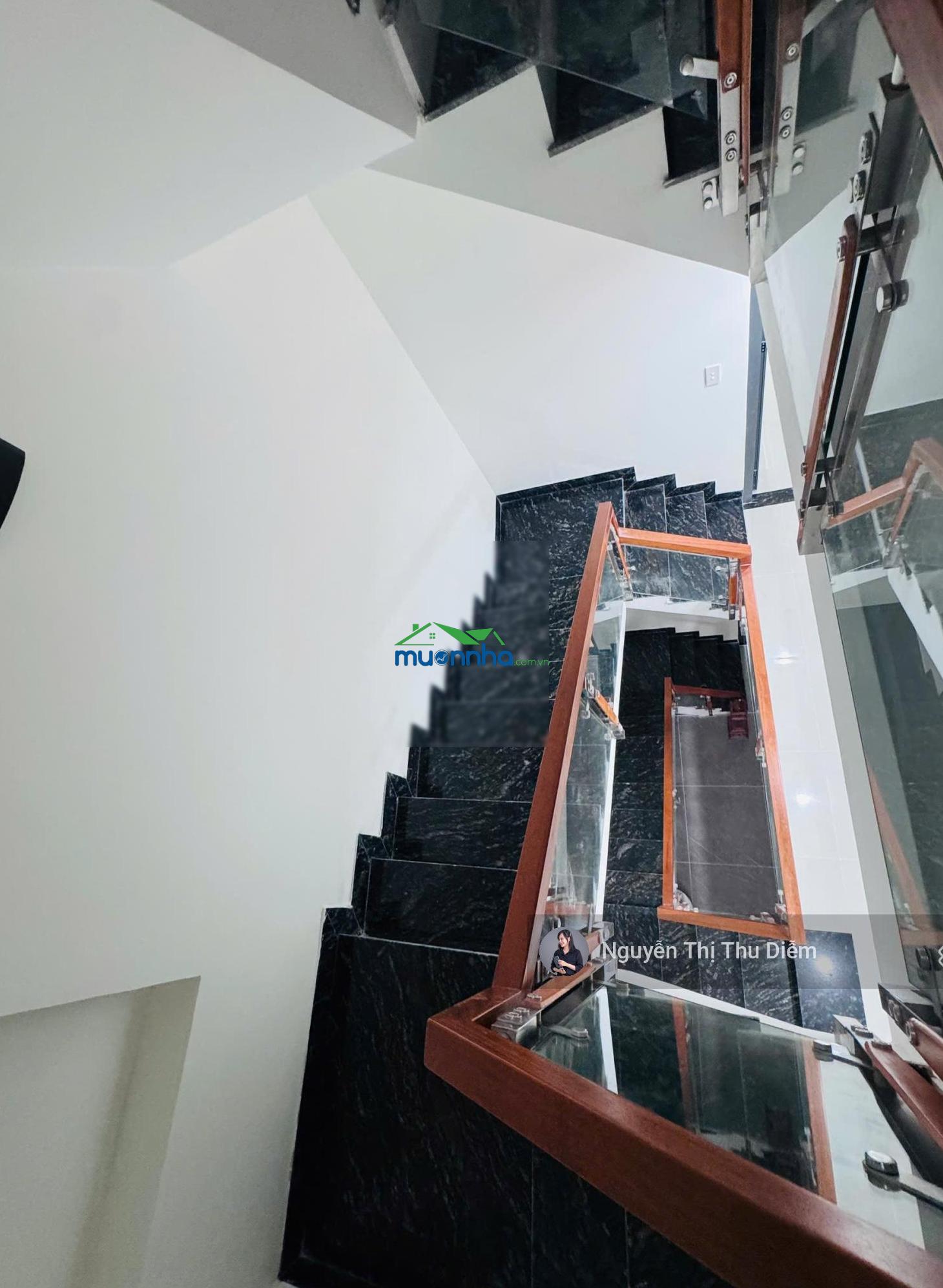 Siêu phẩm chdv 7pn - xe hơi vào nhà - 51.1m2 - thông công viên tầm vu - thuê khoán 25tr/th - 2