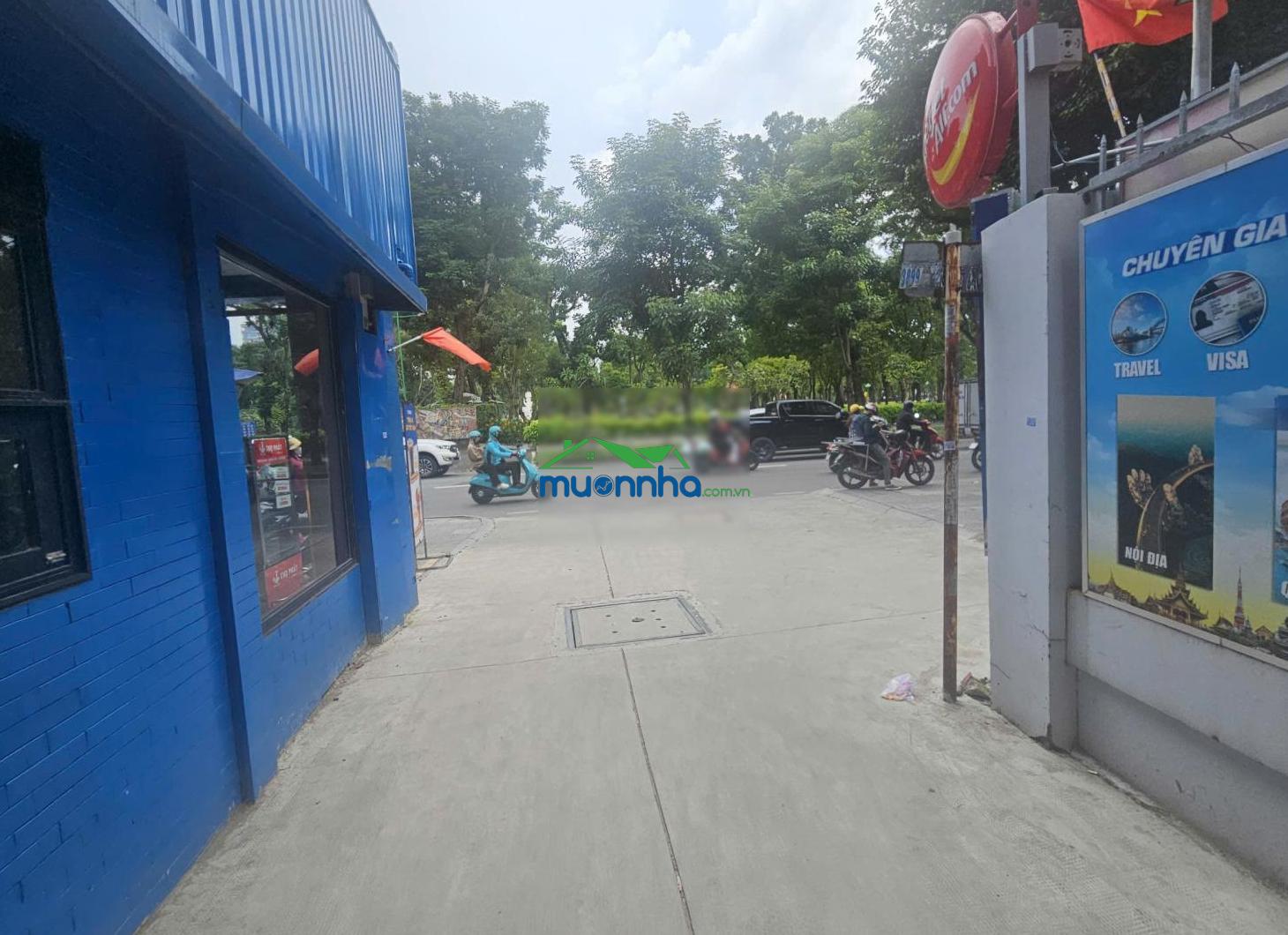 Sống giữa lòng di sản & mảng xanh quận 1 - 3