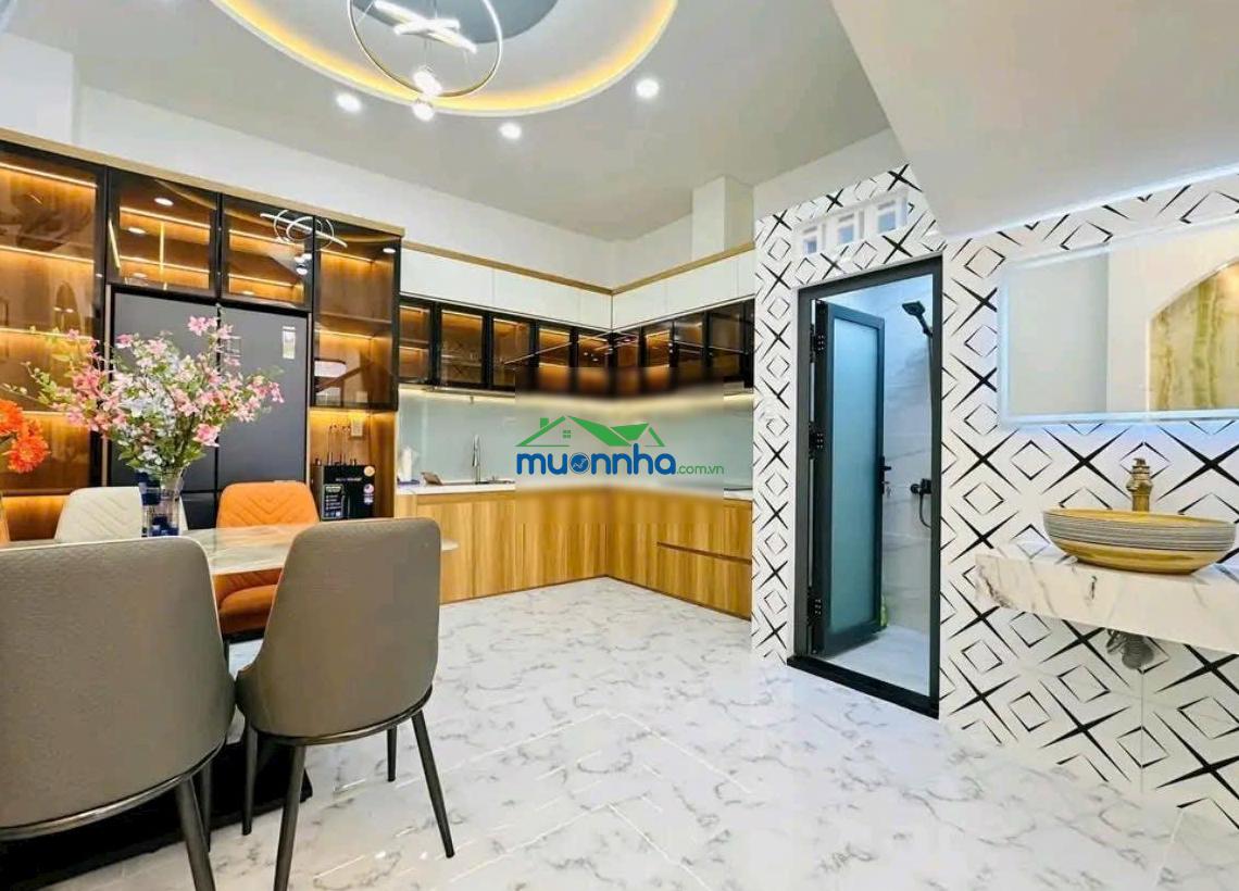 Cần tiền xoay vốn bán nhà đang cho thuê 28 triệu, đ nguyễn tất thành p13 - quận 4. 78,5m2/ 4,560ty - 4