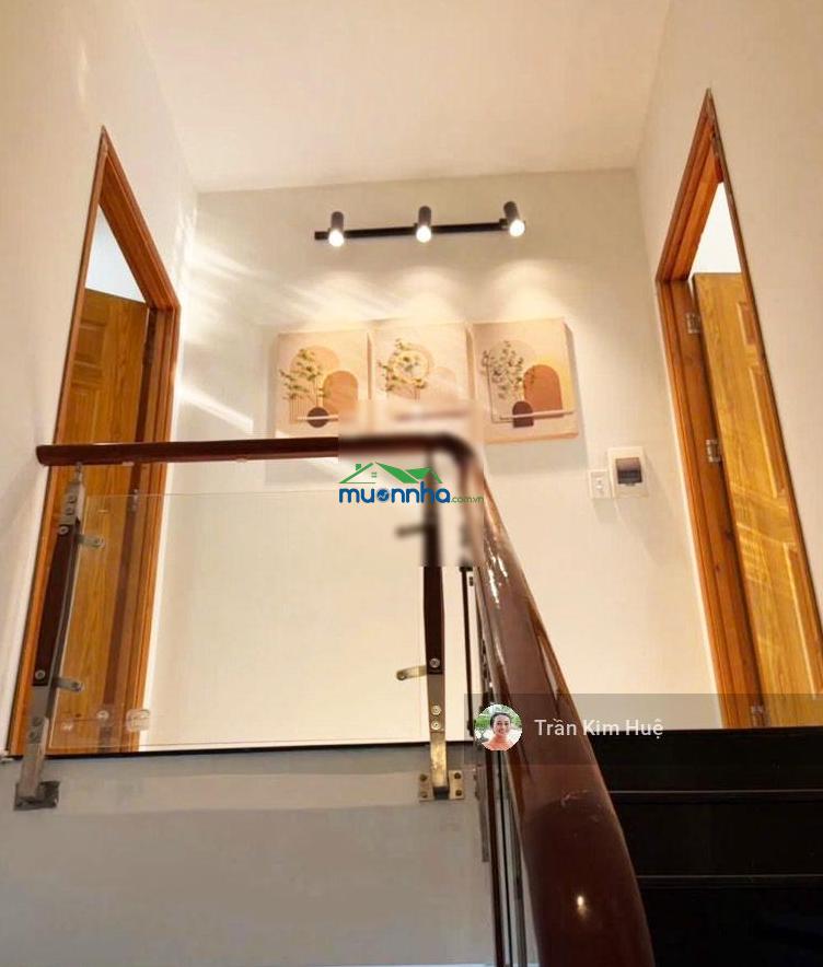 Nhà 56m, nở hậu, có sân để xe, gần kcx tân thuận, quận 7, chỉ 5.x tỷ - 4