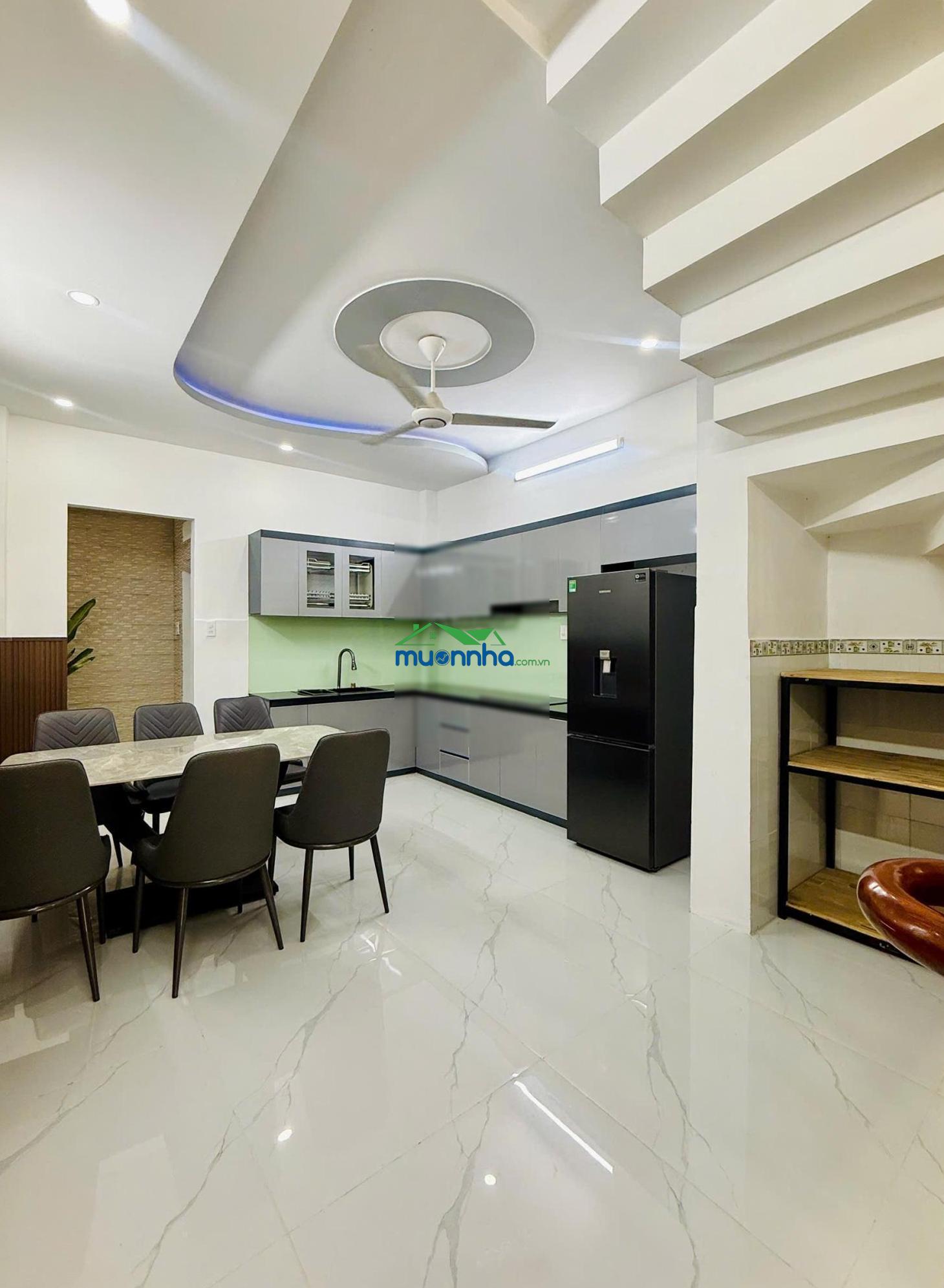 Nhà 2 lầu. 4m x 19m -hẻm 8m vào 1 trục tô ngọc vân - gần ngã tư ga - giáp thống nhất gò vấp. vip - 2