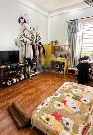 Lý phục man q7, biệt thự 3 tầng 6pn, ngang khủng 8x15m, đường nhựa 8m xe hơi tránh, chỉ 11.85 tỷ