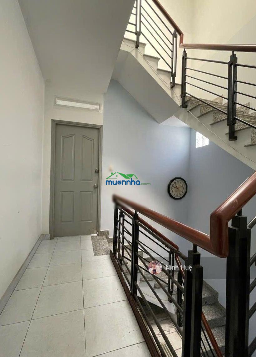 13,1 tỷ - bán nhà 64m2 - gần cầu kiệu - hẻm xe tải - 20m ra mt hai bà trưng - nhà thờ hồng