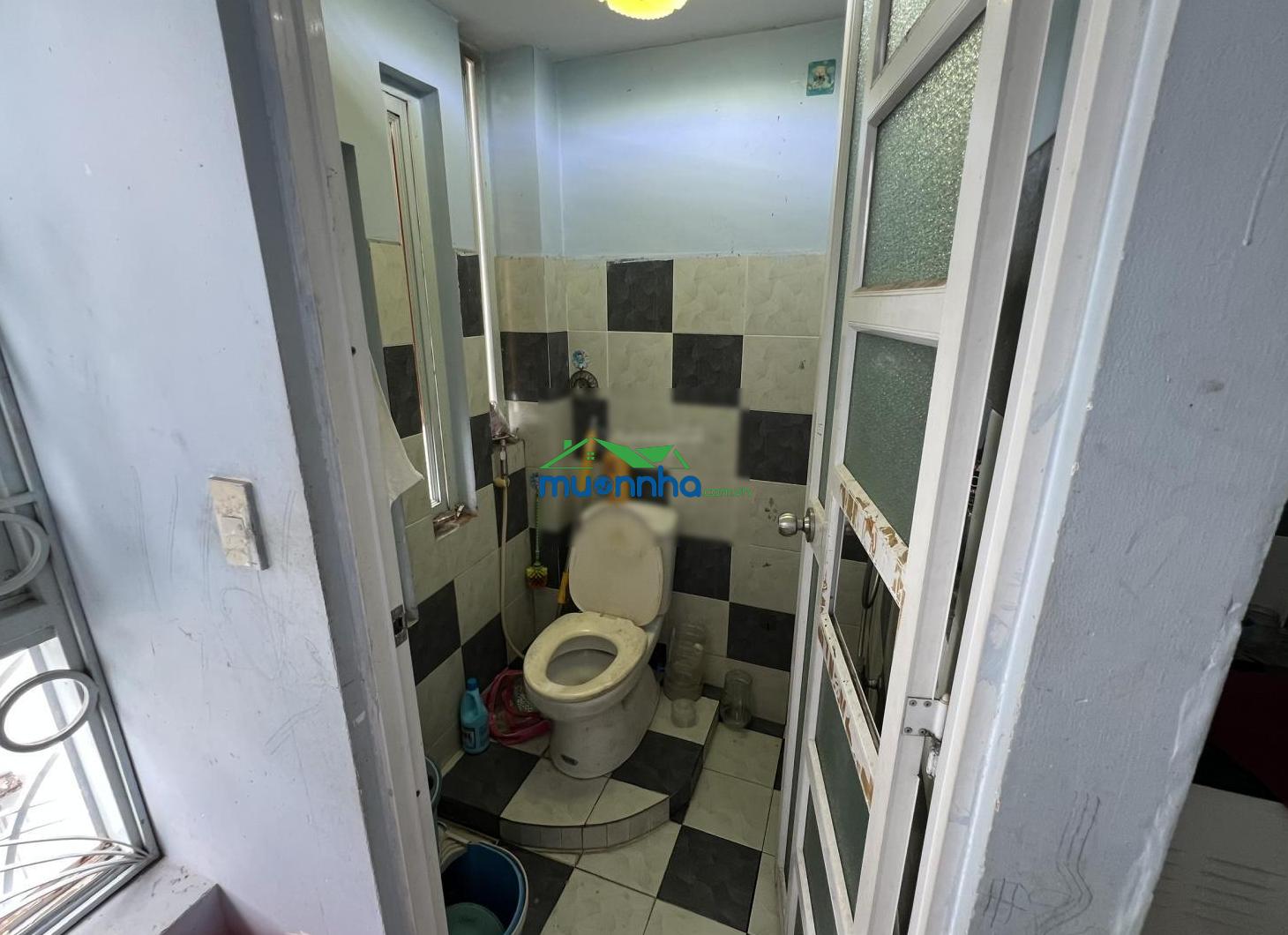 Nhà bán 25m2 - rộng rãi - thích hợp cho gia đình nhiều thành viên. giá còn thương lượng - 4