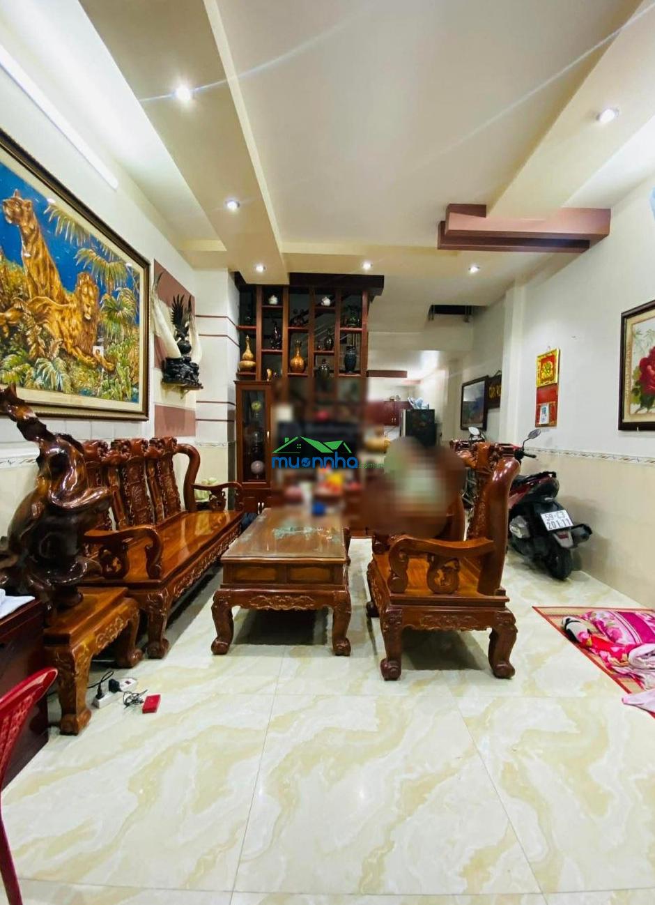 Nhà 4 tầng hẻm xe hơi gần mặt tiền huỳnh tấn phát.