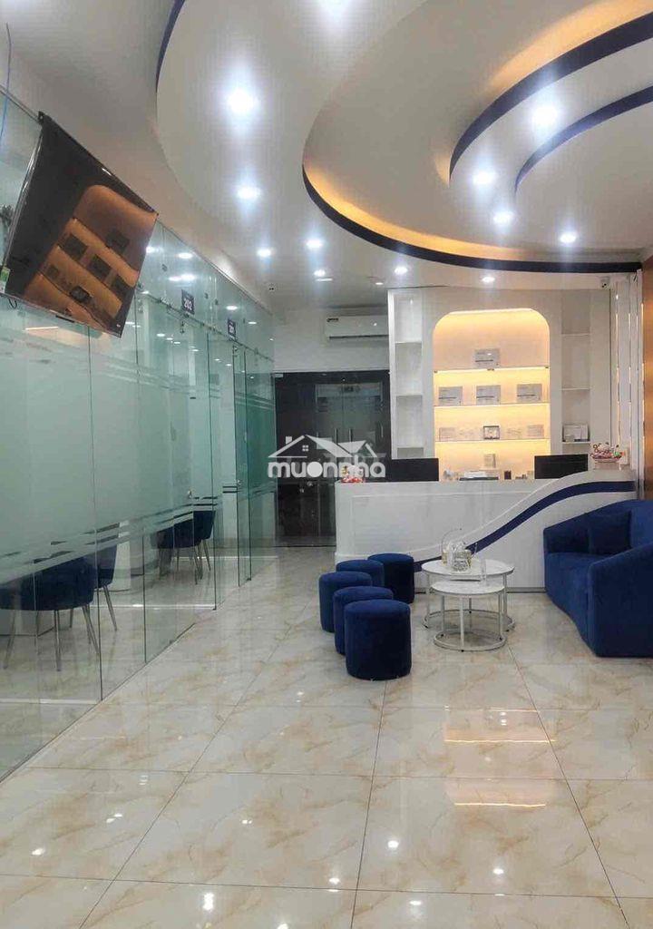Mặt bằng 30/4 gần becamex tower. 7x20m. 1 hầm 1 trệt 3 lầu , có pccc