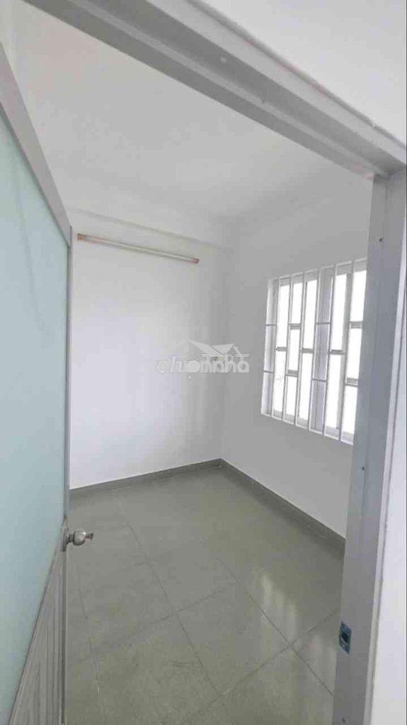 Giá tốt nhà trung tâm tân phú -dt sàn 185m2 -5pn - hẻm oto thông -7.1t - 3