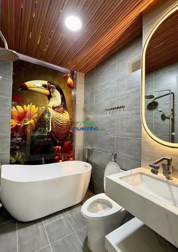 Nhà đẹp 4 tầng btct full nội thất mới 100% gần cầu nguyễn tri phương, 7.3 tỷ
