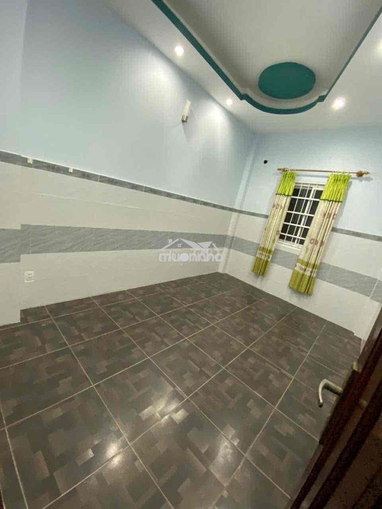 Phòng trọ mặt tiền phạm văn chí q6 - 4