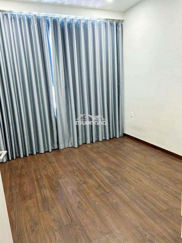 Thuê căn hộ 2pn 2wc 74m sẵn máy lạnh tại emerald golf view - vsip 1 - 4