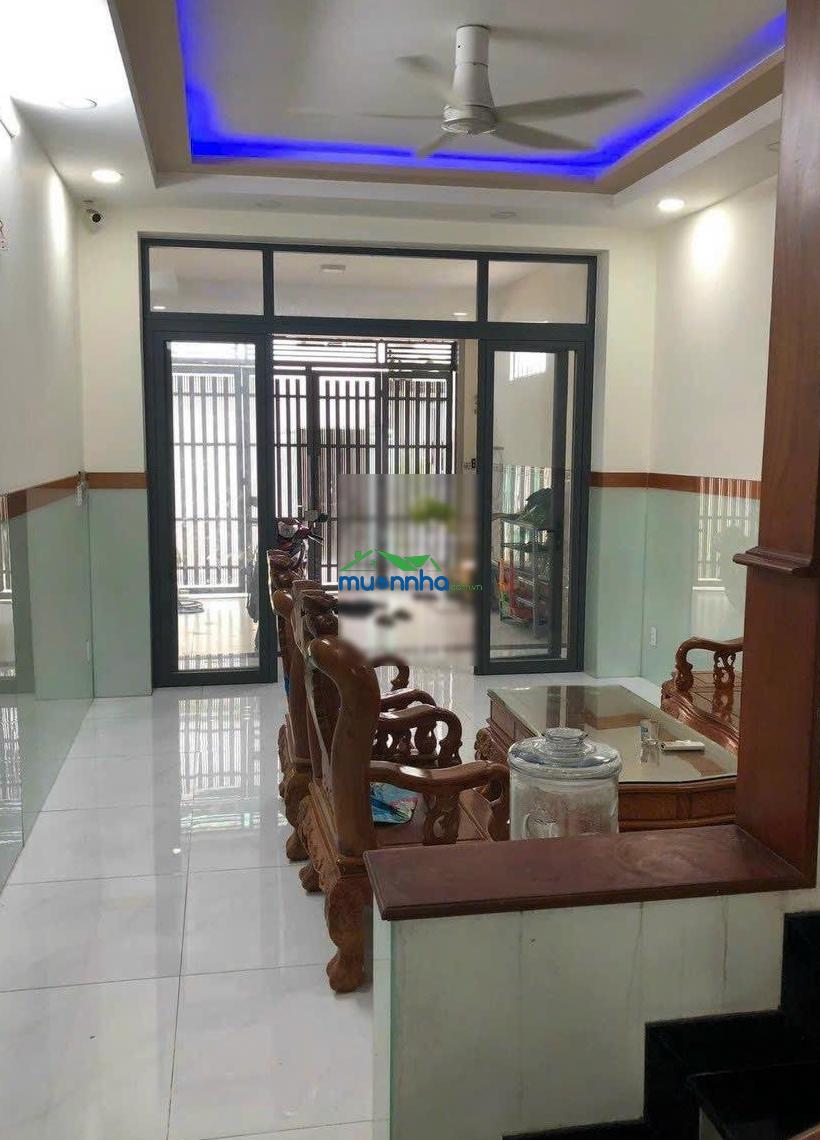 Trung tâm q12 gần dương thị mười dt: 4 x 26 cn 106m2 xe hơi đậu cửa trệt 3 lầu chỉ 6,8 tỷ