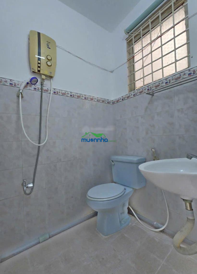 Bán nhà trệt + lầu đường hưng long - bình chánh