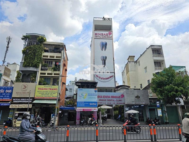Cho thuê tòa nhà lý thái tổ q.10 - 5.1x28m 8 tầng phù hợp phòng khám