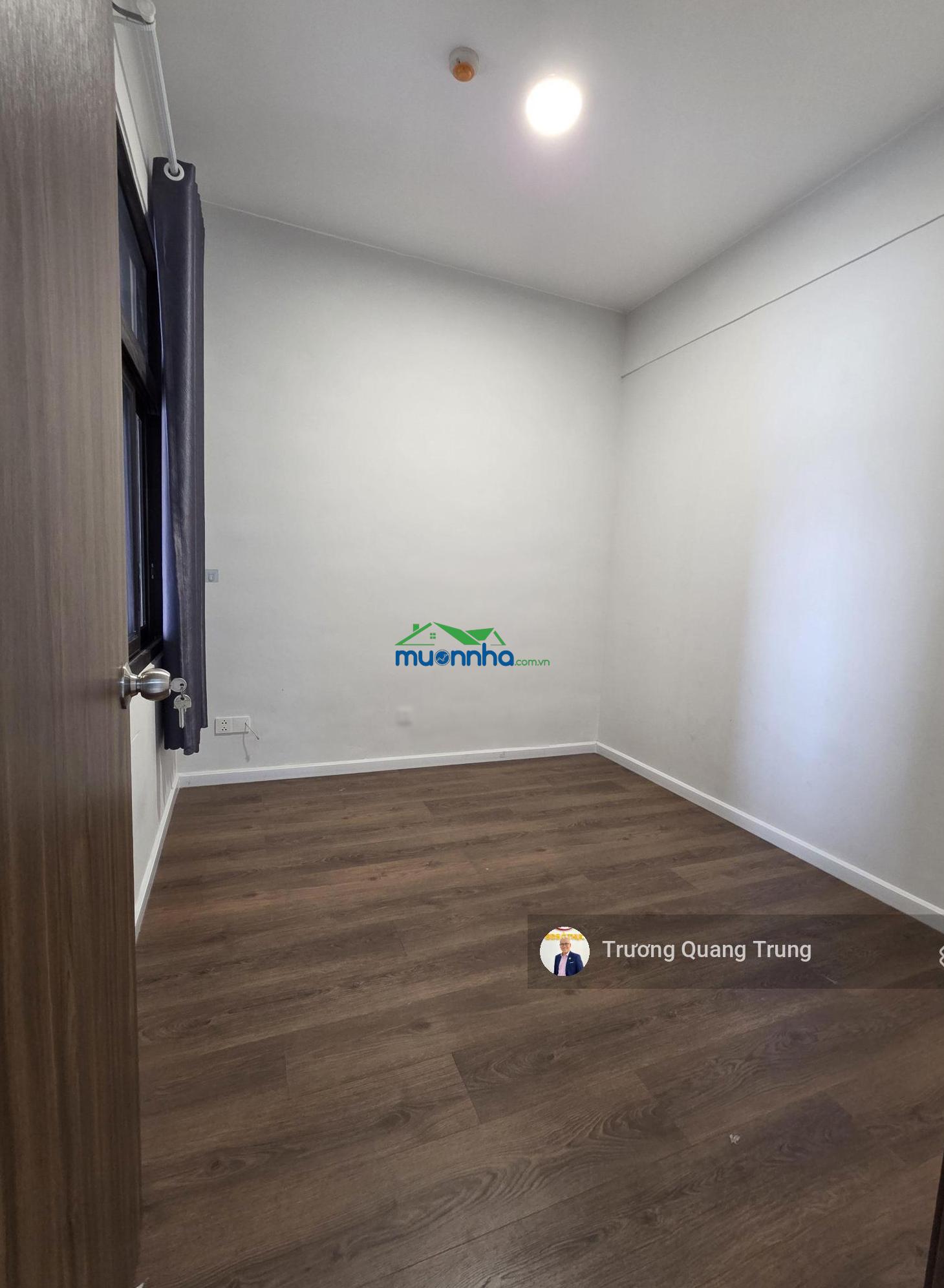 Cho thuê opal skyline 2pn 2wc 65m², ban công đông bắc, view hồ bơi