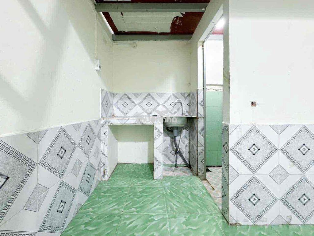 Nhà trọ giá rẻ 1tr550 - 4
