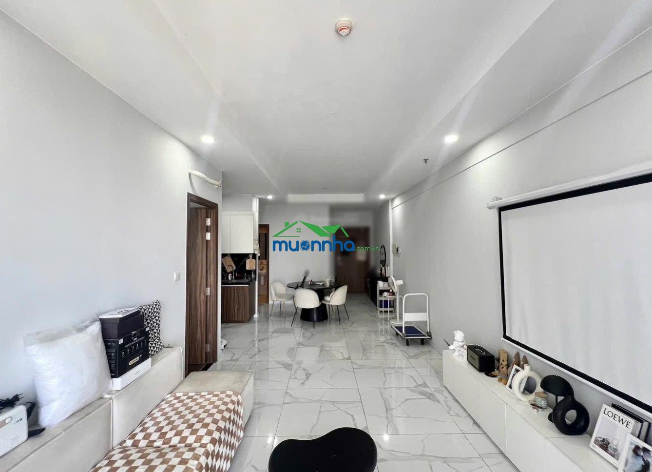 Em chính chủ về quê bán căn 85m2 đông nam opal boulevard 3,7 tỷ. miễn trung gian