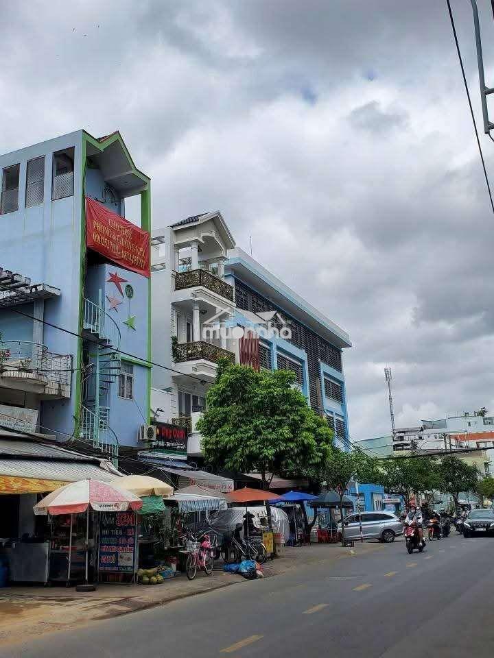 Phòng lầu 3- 18m2- mt âu dương lân p3, q8- ngay cầu chữ y. - 3