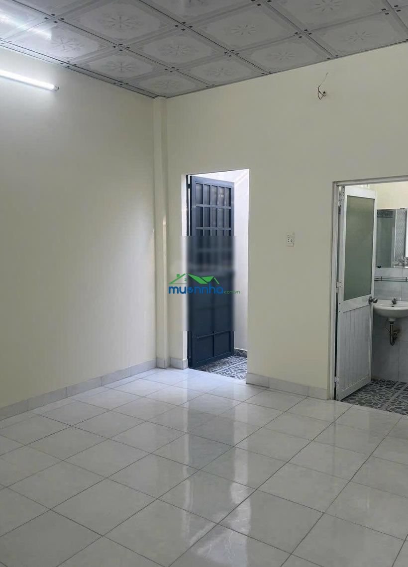 Kẹt tiền gấp bán nhà(shr) 1 xẹc ngắn thạnh lộc 50 ngay cầu phú long, 4x12,5, 2pn, đường 5m - 3