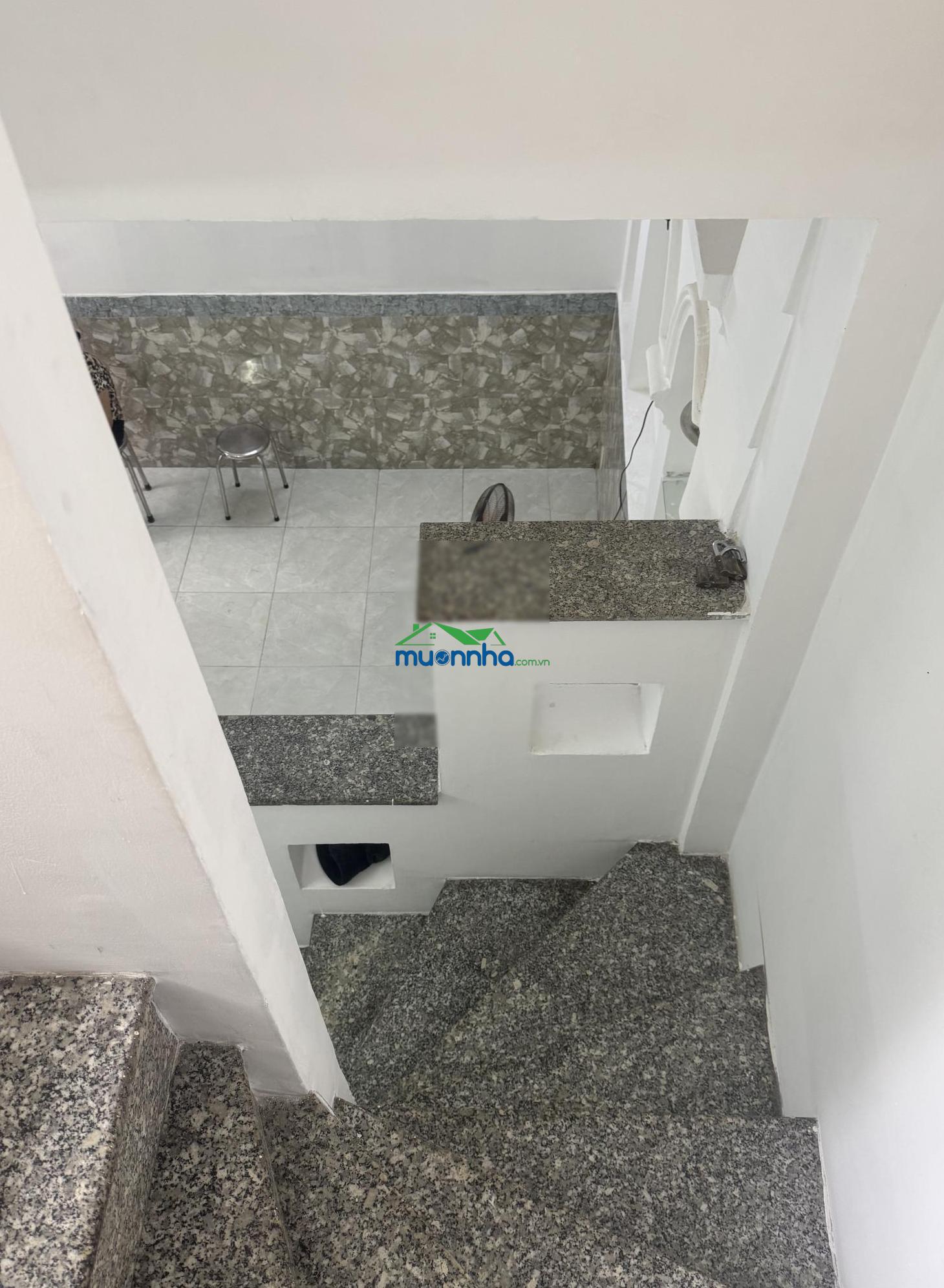 Nhà riêng 3pn, 3wc, 5,4 tỷ ở hoàng hoa thám, phú nhuận, trệt 3 lầu đúc btct, hoàn công đủ