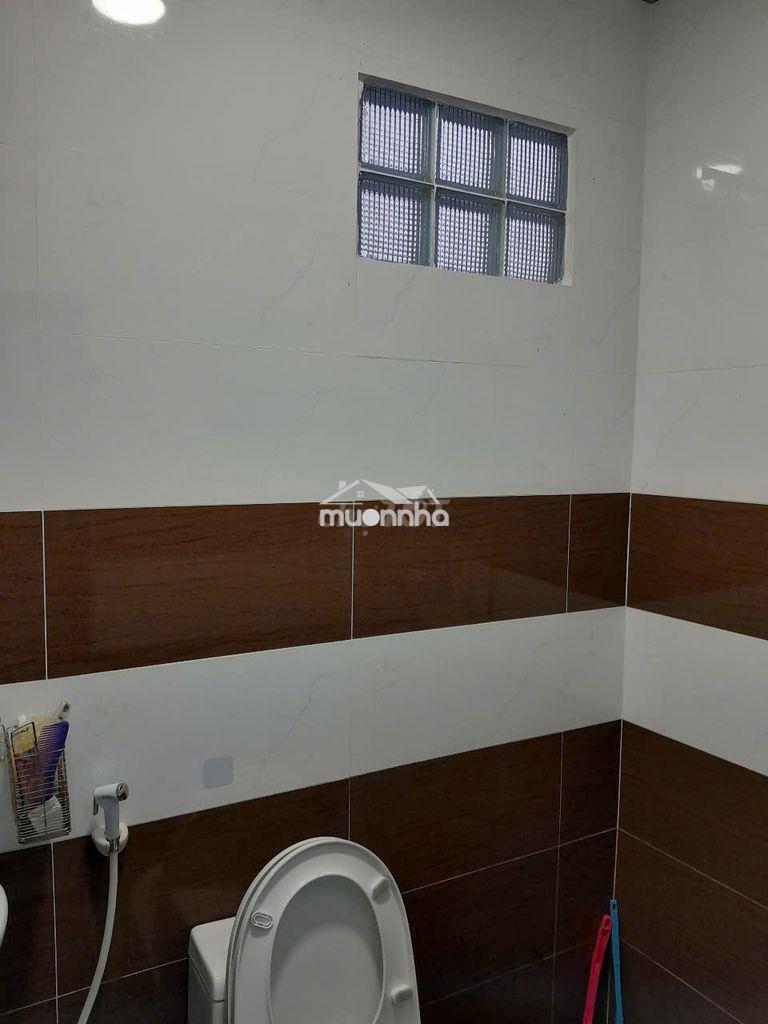 Cho thuê phòng đối diện đh luật - 2