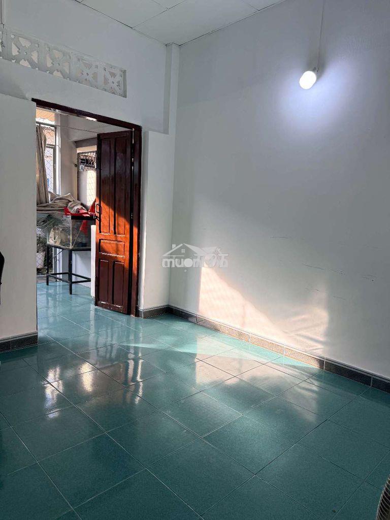 Phòng trọ q12 kdc an sương 1,3tr/p có bếp riêng